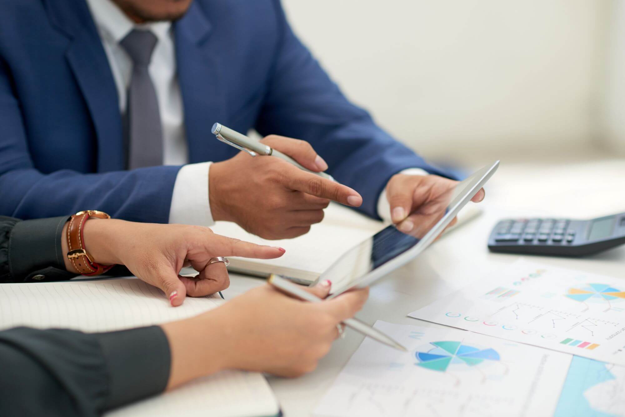 Setting Financial Goals for 2026 (Without the Overwhelm) image